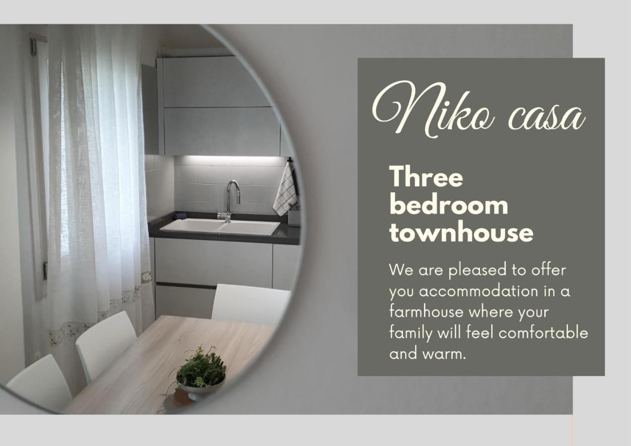 Niko Casa - 3 Bedroom Townhouse チェッジャ エクステリア 写真